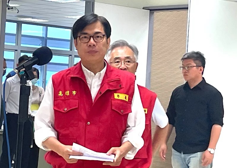 高雄市長陳其邁主持杜蘇芮颱風整備會議