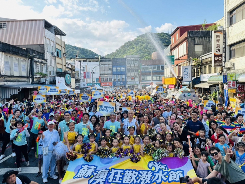 宜蘭蘇澳狂歡潑水節7/13封街開戰 蘇澳鎮長李明哲vs石垣市長中山義隆水柱迎戰