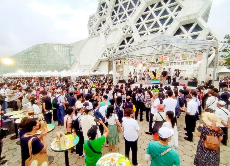 台日水果祭田中千繪介紹日本麝香葡萄爆人氣