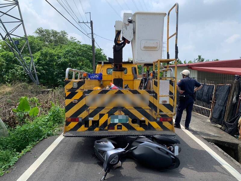 台電工程車倒車撞死高雄母子向家屬慰問致意