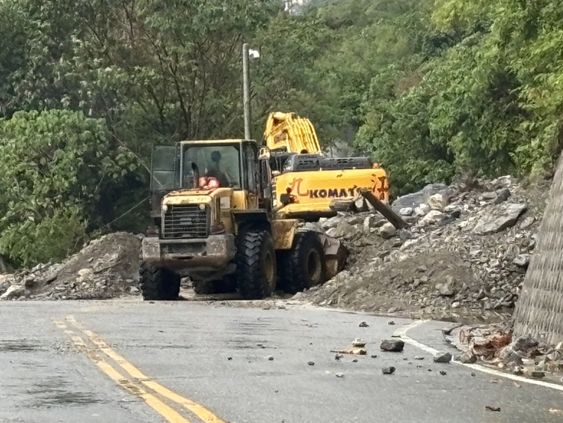 蘇花路廊｜斷了，164.5K，大雨傾盆，土石滾滾、滿目瘡痍！