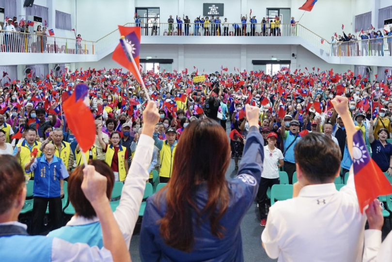建議引進國際專業團隊 處理光復危機|鄭麗文首場團結大會向花蓮鄉親致敬