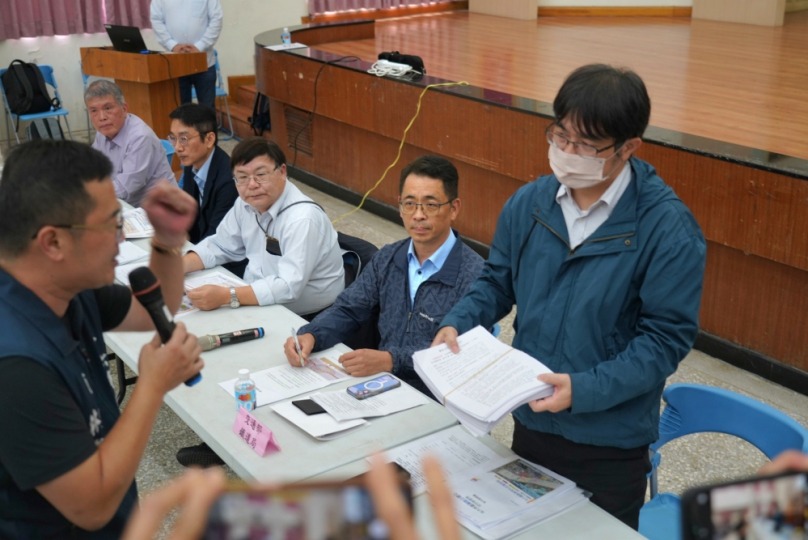 雲林縣斗六市區鐵路立體化工程牛步化 地方說明會傳達強烈不滿!