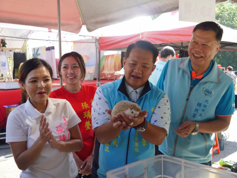 「員林農特產推廣暨寵物同樂會」運動公園登場。(照片公所提供)