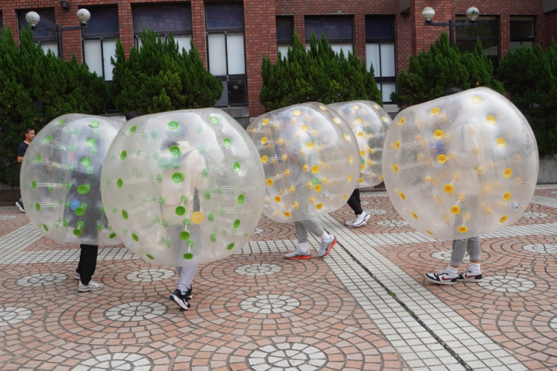 大葉﹁泡泡足球賽﹂，趣味十足。（照片大葉提供）