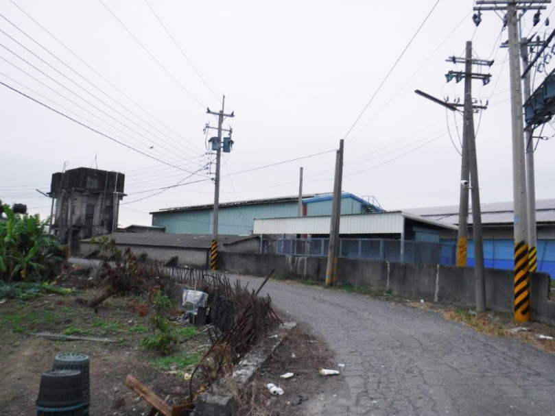 養豬場違規用廚餘餵豬 仍不還飼料補助款 執行署嘉義分署查封土地後立刻繳還79餘萬元