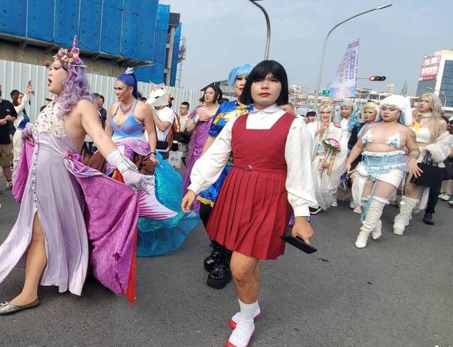 高雄同志大遊行號召為性別平權發聲