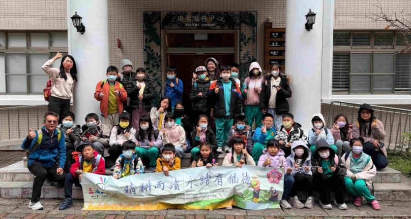 福德師生戶外教育，深入八仙山。（照片福德提供）