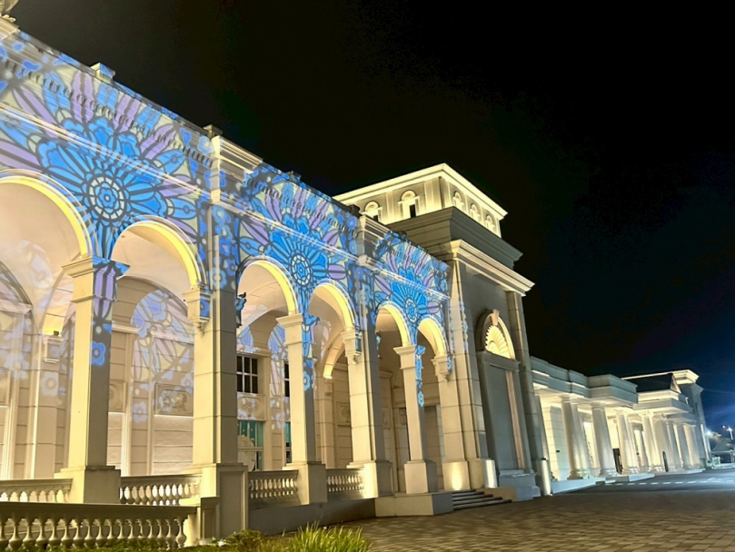 嘉義蓋婭莊園首推聖誕璀璨饗宴 夜間建築光雕秀及歌手LIVE演出 聖誕火雞Buffet、薑餅屋DIY