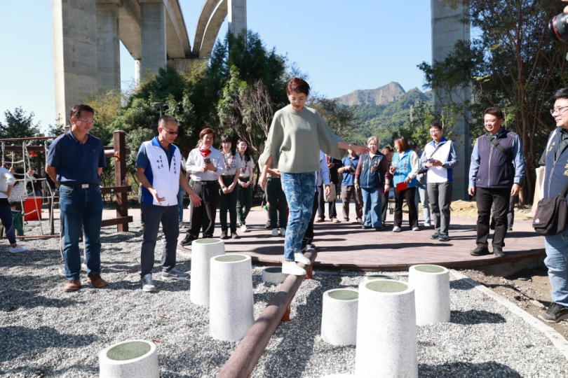 這個好玩! 國姓橋聳雲天增設親子遊樂設施、山訓場