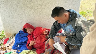 寒冬送暖 強冷氣團來襲 中市社會局啟動低溫關懷守護街友