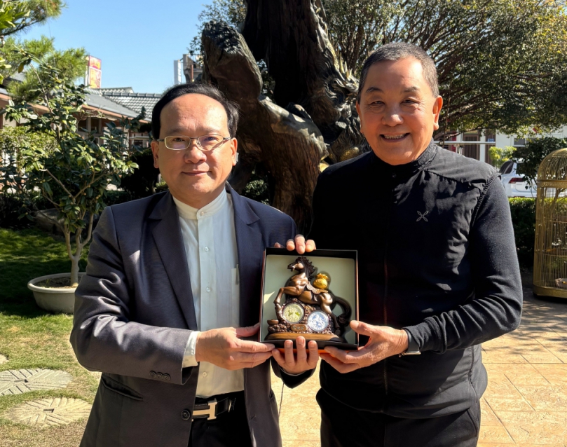 馬年行大運 2026年抱走億元頭獎,晉身億萬富翁!生肖雞 蛇