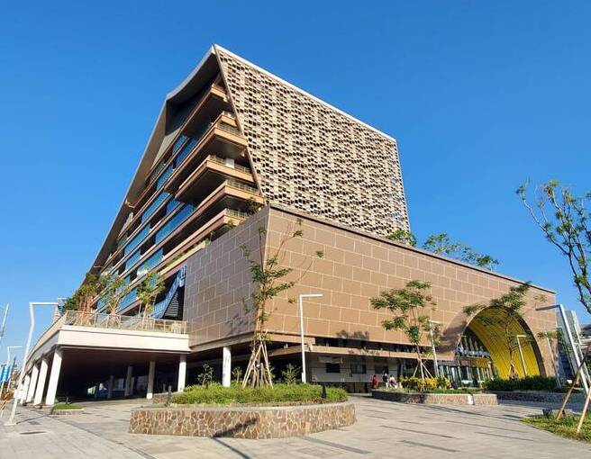 鳳山車站多元化經營帶動地方觀光發展