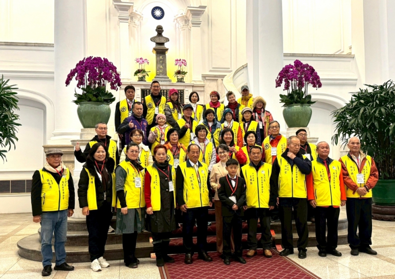 台灣區觀光協會聯合會參訪總統府、立法院 副總統蕭美琴與立法院長韓國瑜親切接見 促進觀光與府院交流 共同推動台灣國際能見度！