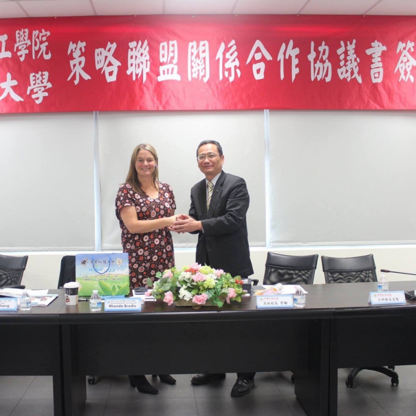 高哲翰講座教授評論中共軍方整肅下台海安全風險評估