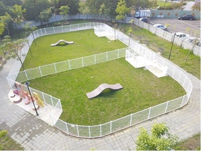 大里區首座「毛小孩專區」啟用 永隆寵物公園打造萌寵友善新天地