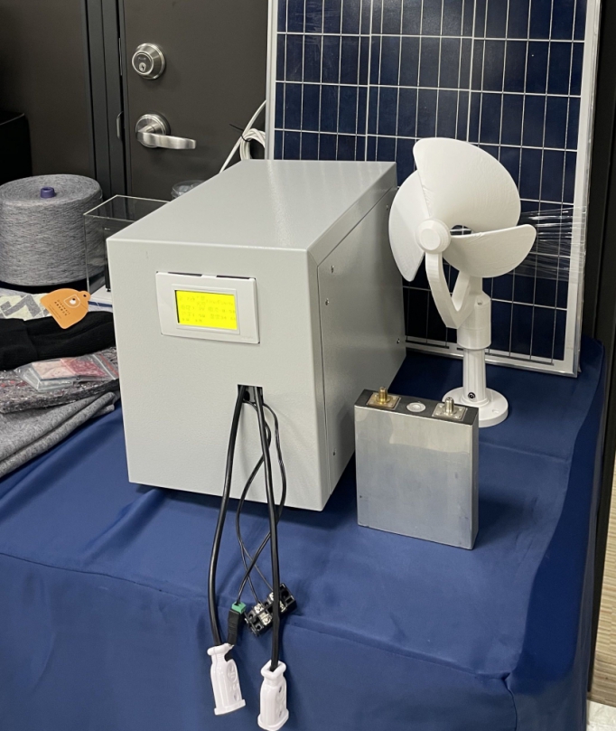 大葉開發移動式綠能發電與儲能設備。（照片大葉提供）