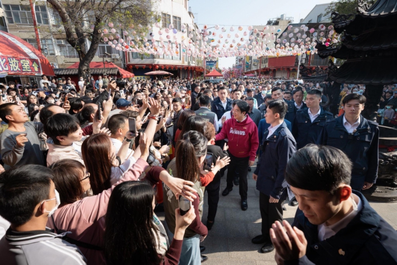 高哲翰講座教授點評賴清德總統執政團隊春節參香走訪宮廟公共意涵