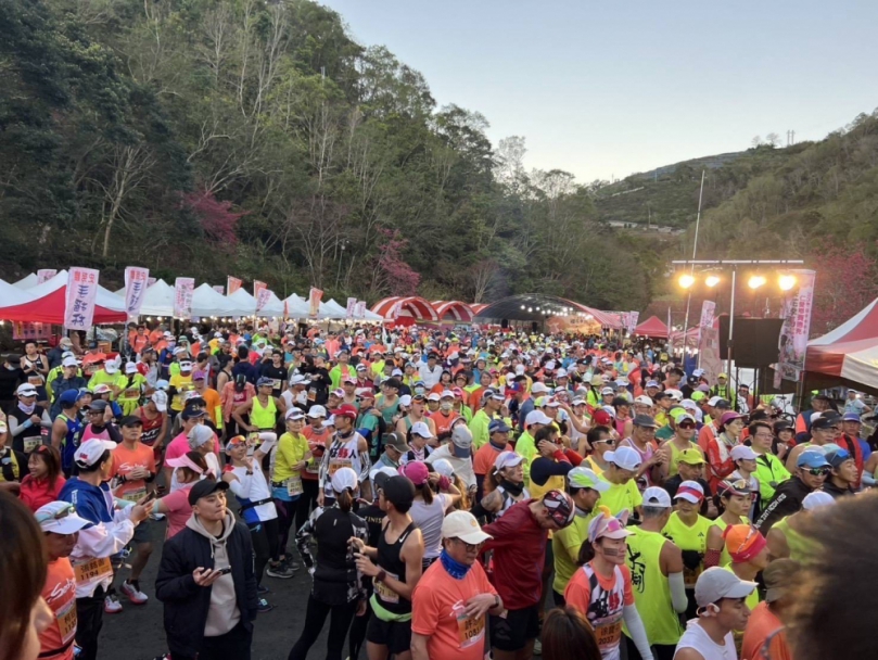 2026第三屆仁愛鄉賽德克櫻花季馬拉松 仁愛警加強交通疏導