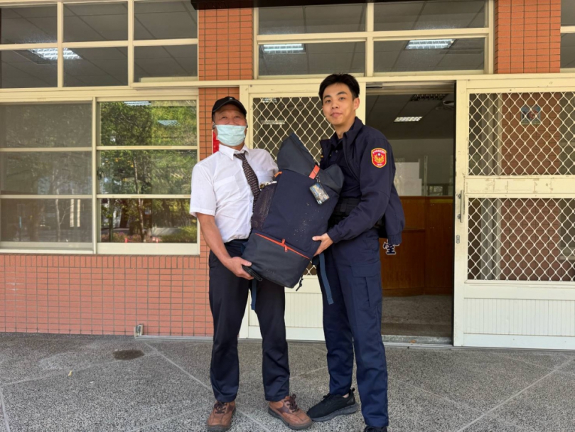 大陸藉男子旅遊遺失行李    和平警在半小時尋獲失物