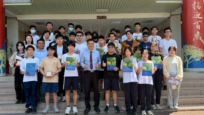 嘉義高中繁星再創高峰  第8學群通過9人 中醫系錄取1人 美術班三人上師大及藝大成績亮眼