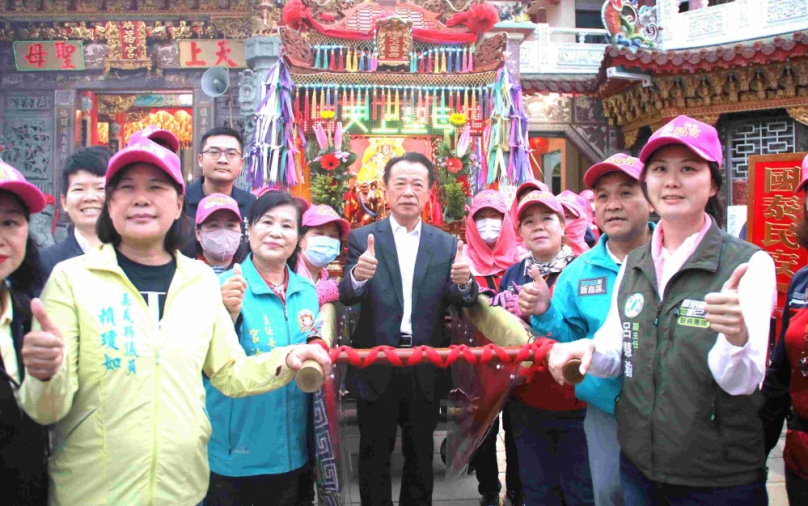 嘉義太保後潭鎮福宮天上聖母祈安遶境啟程 縣長翁章梁等人恭迎起駕
