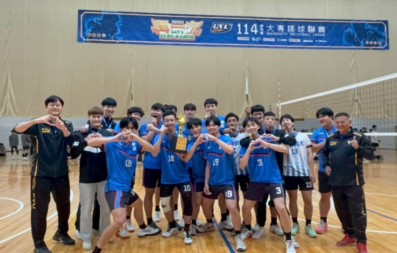 輔英科大男排奪季軍締隊史新猷