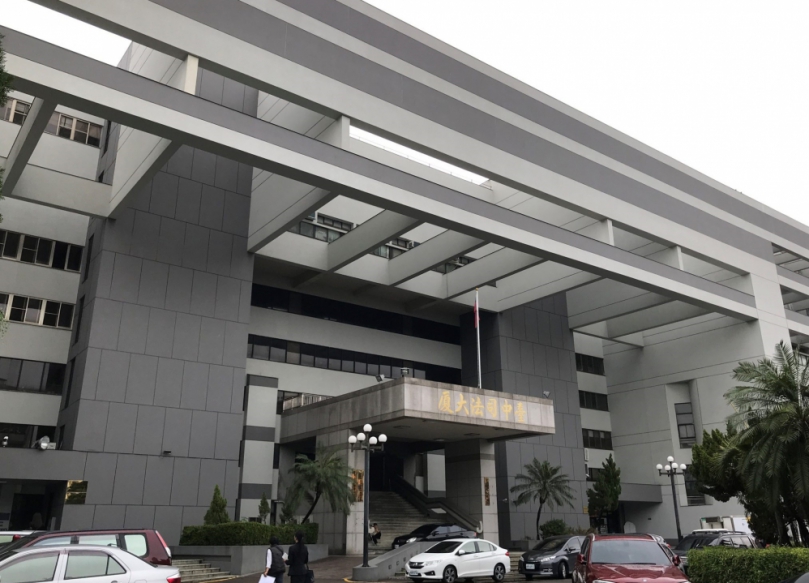 越籍移工刀刺同鄉亡斃            首次開庭坦承殺人不諱