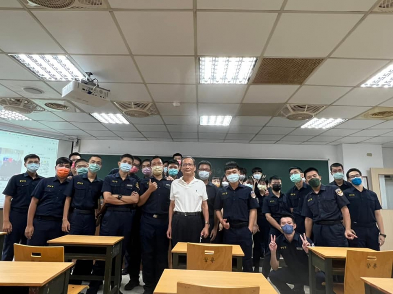 高哲翰講座教授呼籲警察教育應培養跨領域智慧警政人才