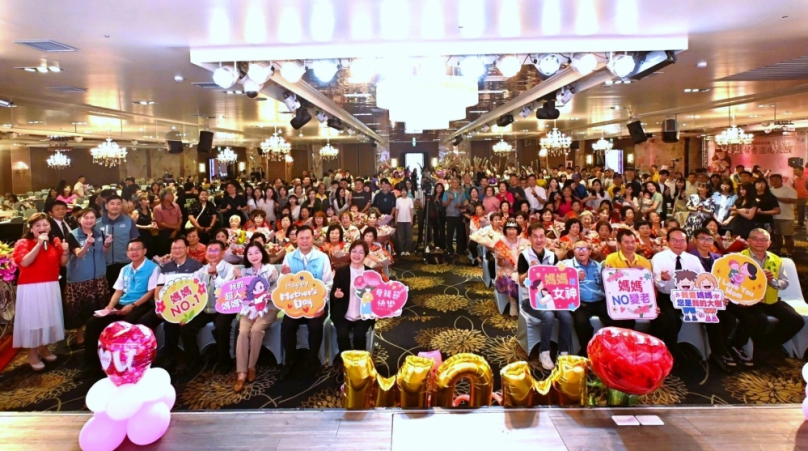 ﹁115年彰化縣模範母親表揚﹂登場。（照片縣府提供）