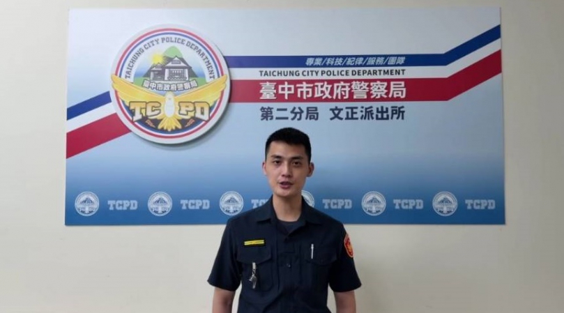 情緒不穩女子徘徊路口 警方關懷通知家人帶回