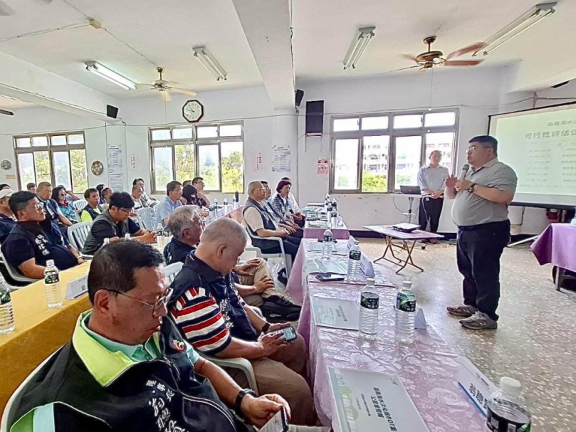 布袋外港選址興建海水淡化廠 蔡易餘立委承諾讓中央直接聽見第一線漁民的意見