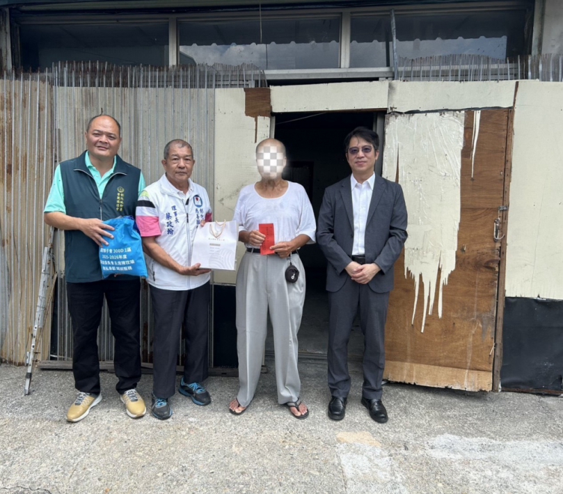 端午節前夕,彰化地檢署結合相關社福團體慰問司法保護弱勢案家。(照片彰檢提供)
