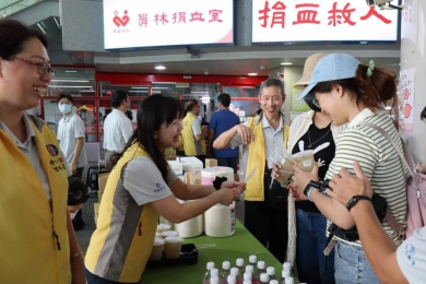 50週年慶,信保基金員林捐血,獲熱烈迴響。(照片信保提供)