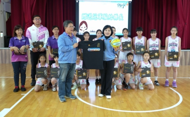 雲林縣土庫國小女籃隊U12封后 縣長張麗善感謝小將為雲林爭光！