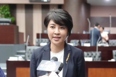 縣議會三讀通過第一次追加減預算等案 許縣長全力落實