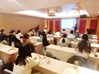 如何選擇最適合的人工水晶體 蔡司光學在嘉義辦醫療研討會