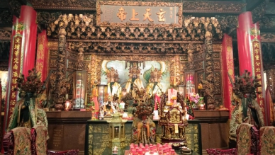 北極玄天上帝聖誕,員林衡文宮辦法會祝壽。(照片記者周為政攝)