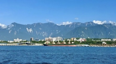 能源戰｜中共解放軍軍演，針對重要港口、能源設施等模擬目標進行精確打擊；綠能集團：不需依賴外耒能源即可產電/產蒸氣/產緑氫/緑水，工業、企業、科技業等等相關產業，改弦易轍、刻不容緩！