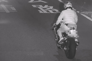 騎重機飆出二百零八公里    男子被警方送辦製單開罰