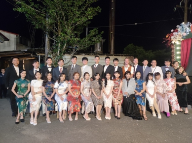 阿里山星光婚旅點亮山城夜幕 15對戀人沉浸奮起湖老老街浪漫風華