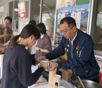 新港鄉長葉孟龍受邀姊妹市日本飛驒市古川祭 推廣鴨肉羹東瀛飄香