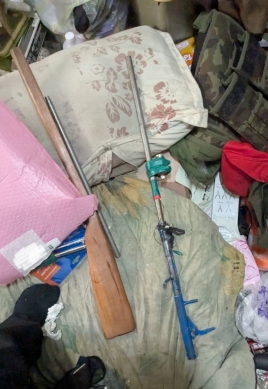 藥腳擁槍自重｜臺東警飛象過河偵辦毒品案，槓上開花查獲槍枝！