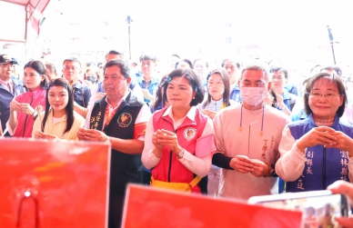苗栗白沙屯媽祖、山邊媽祖鑾駕抵達雲林北港朝天宮 縣長張麗善等人祈求媽祖庇佑世界和平、臺灣平安、百姓安居樂業！