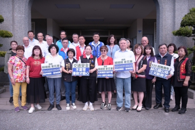 蘇花鐵公路三天中斷兩次｜徐榛蔚喊話：邀請賴總統開車、坐火車來花蓮 感受花蓮不便！