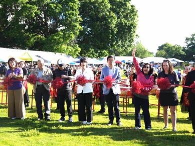 高市議長康裕成率團訪美國波特蘭玫瑰節