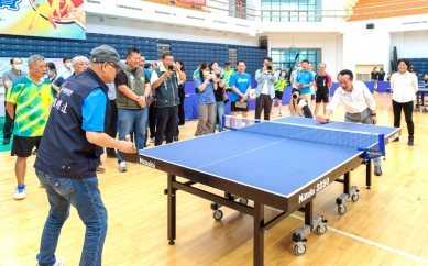 嘉義縣2025議長盃桌球錦標賽 議長張明達、縣長翁章梁開球 以球會友促進交流、增進友誼〜