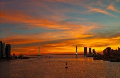 何以中國·行走海南丨紅霞漫天映椰城!
