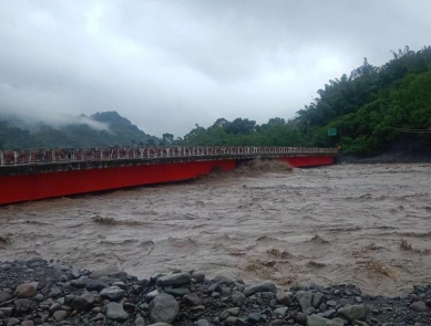 高雄山區大雨楠梓仙溪暴漲台29線多處路基流失禁止通行