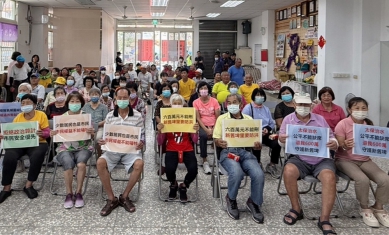 新舊埤地區淹水改善經費600萬元遭刪 新埤里長徐錦昌陳情要代表會說明